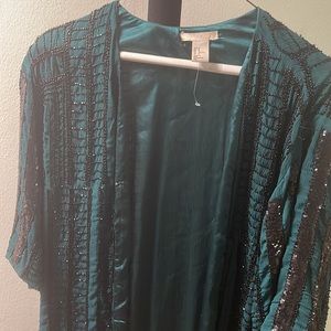 H & M green sequin kimono size medium boho Stevie nicks emerald and black